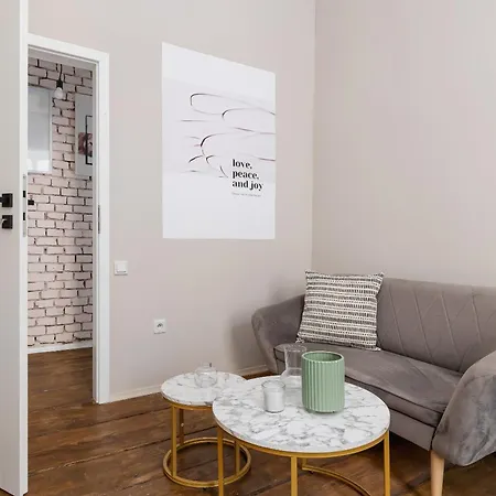 4 Bedroom - Old Town - Starowislna 29 Apartment Krakow